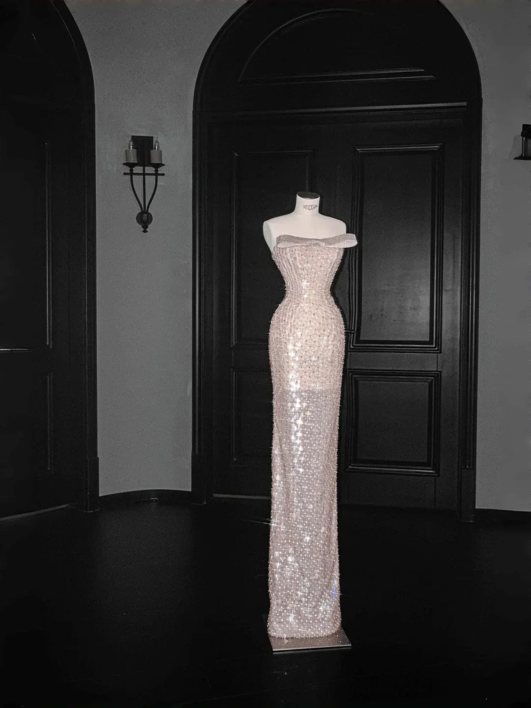 Vestido Longo de Festa e Baile com Bainha Bordada de Lantejoulas em Tule Champanhe Y8658