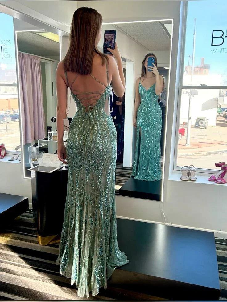 Vestido de Festa Verde Esplêndido com Alças Finas, Tule e Lantejoulas, Fenda, Modelo Y7919