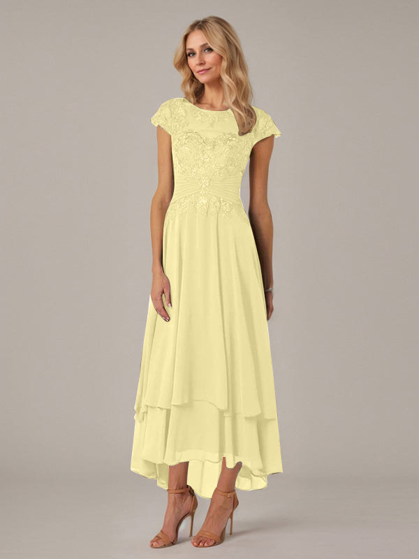 Robe de mère de la mariée en dentelle en mousseline asymétrique à encolure bateau illusion et plis avec appliqué, coupe en A