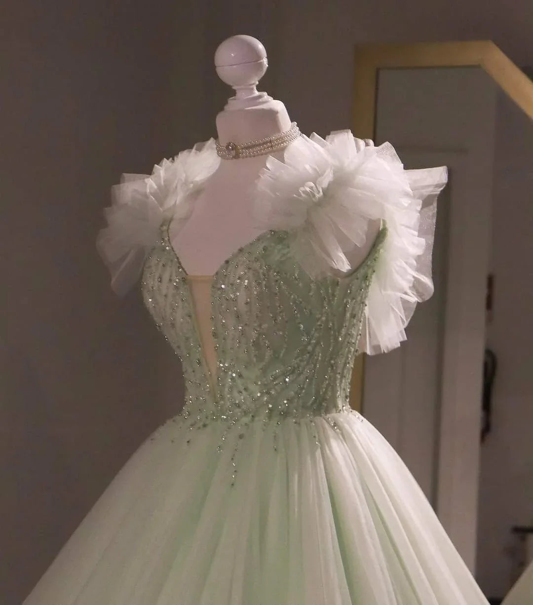 Robe de bal en tulle vert sauge, robe de seize ans, robe de quinceañera vert sauge Y2335