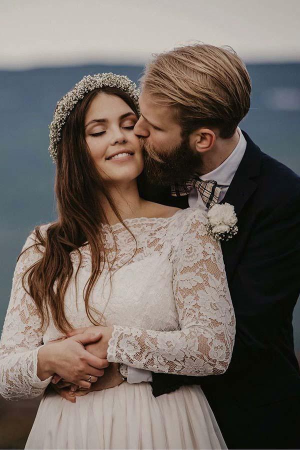 Abito da sposa in chiffon a linea A, lunghezza fino al pavimento, con maniche lunghe e scollo a barca