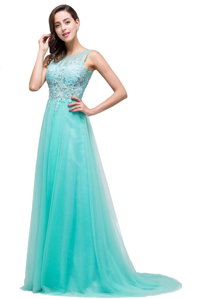 A-Linien-Abendkleid aus Tüll mit Hofschleppe und Applikationen
