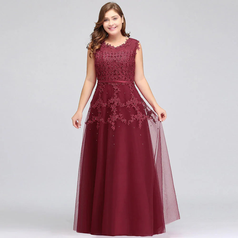A-Linien-Besatz bodenlang ärmelloses Abendkleid in Übergröße aus Tüll mit Applikationen und Kristallen