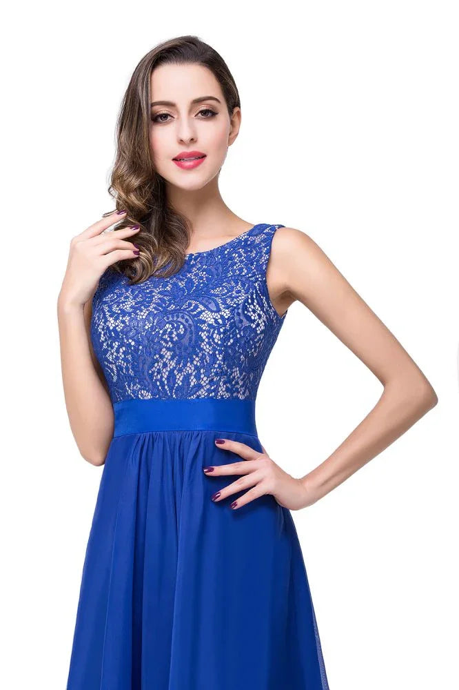 Abito da sera lungo fino al pavimento in chiffon e pizzo a linea ad A