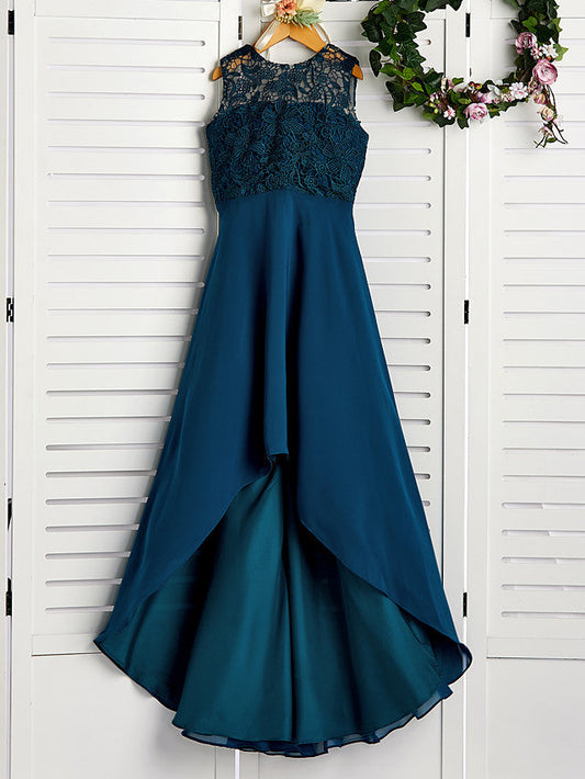 Vestido de madrinha júnior de chiffon assimétrico com decote em A e renda