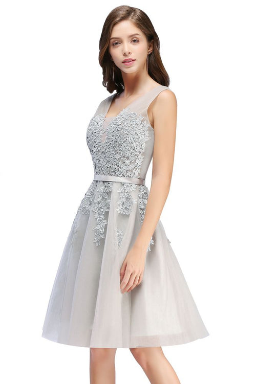 Vestido de cerimónia em tule até ao joelho com aplicações em linha A