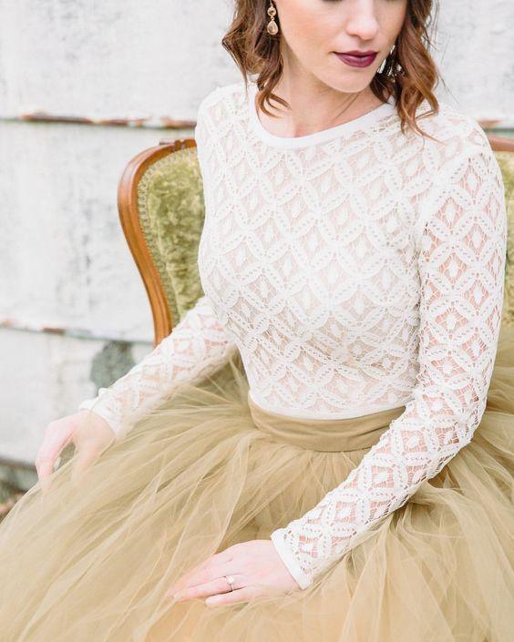 Vestido de novia estilo princesa, sin espalda, de manga larga y corte A