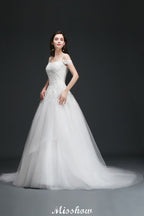 Abito da sposa elegante in tulle a linea ad A con scollo a barca e applicazioni