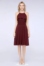 فستان حفلة بطول الركبة من الشيفون مع كشكش على شكل حرف A ورباط حول الرقبة فستان وصيفات بسيط