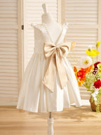 Elegant Satin A Line Flower Girl Dress With Bow And Scoop Neck Sleeveless