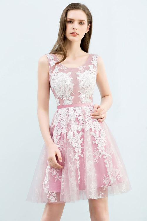 Vestidos de baile curtos em linha A, sem mangas, com aplicações de renda e tule