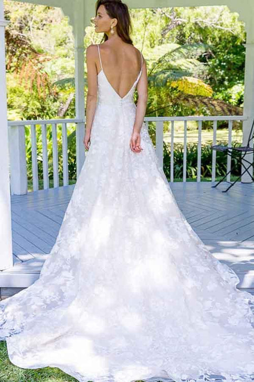 Robe de mariée longue en dentelle, dos nu, bretelles spaghetti, coupe en A