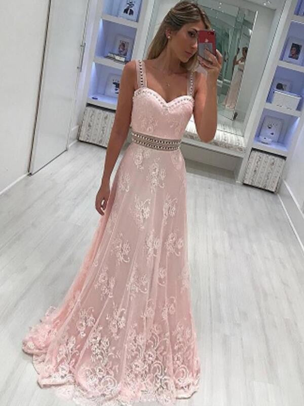 Robe de bal en satin longueur au sol, sans manches, décolleté cœur, coupe en A avec appliqué