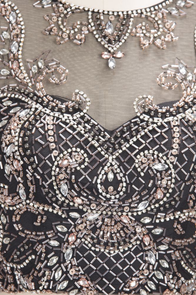 Vestido de Baile Comprido até ao Chão, Sem Mangas, Tamanho Grande, com Padrões de Cristais, Modelo em Dois Peças e Corte em A