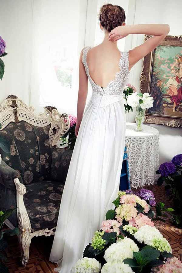 A-Linie V-Ausschnitt Sweep-Schleppe Chiffon Strandbrautkleid mit Spitze