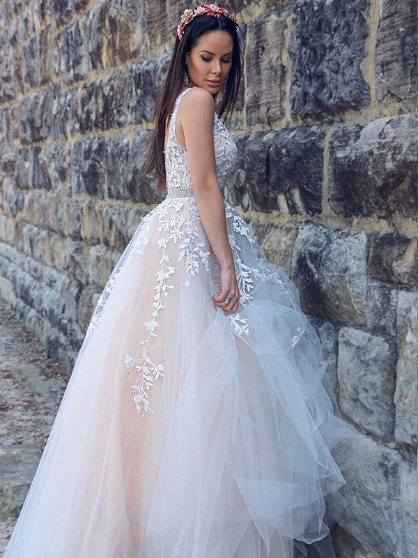 Abito da sera a linea ad A con applicazioni eleganti, tulle, senza maniche e scollo a V