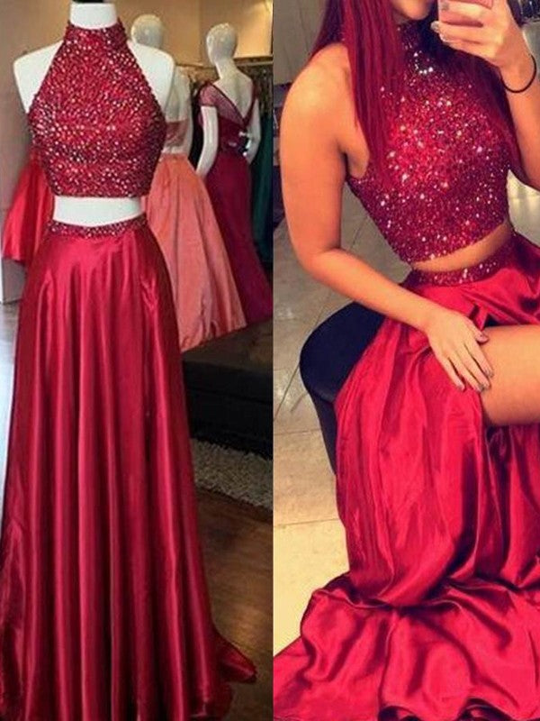 Abito da cerimonia a linea ad A/elegante senza maniche con collo alto in taffetà satinato simile alla seta