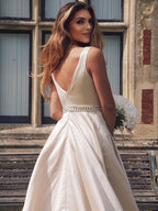 Abito da cerimonia senza maniche con scollo a V, perline in raso elegante a linea ad A