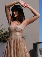Robes de bal à bretelles fines en ligne A, élégantes, sans manches, à volants et paillettes