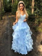 Robes de bal longues en organza avec bretelles spaghetti fines, sans manches, à appliques, coupe en A/élégante