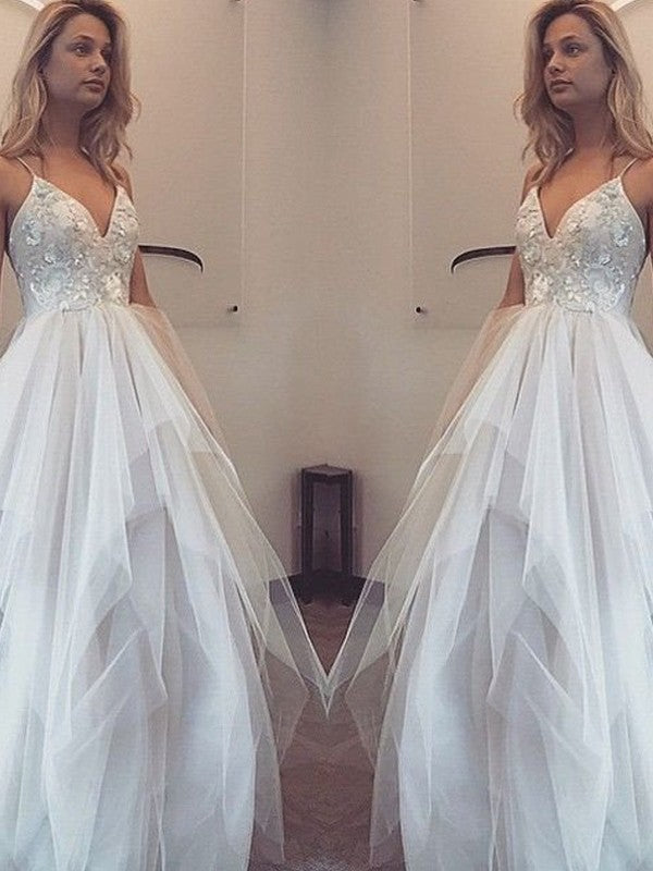 Robes de bal longues en tulle sans manches à fines bretelles spaghetti, coupe en A / élégantes