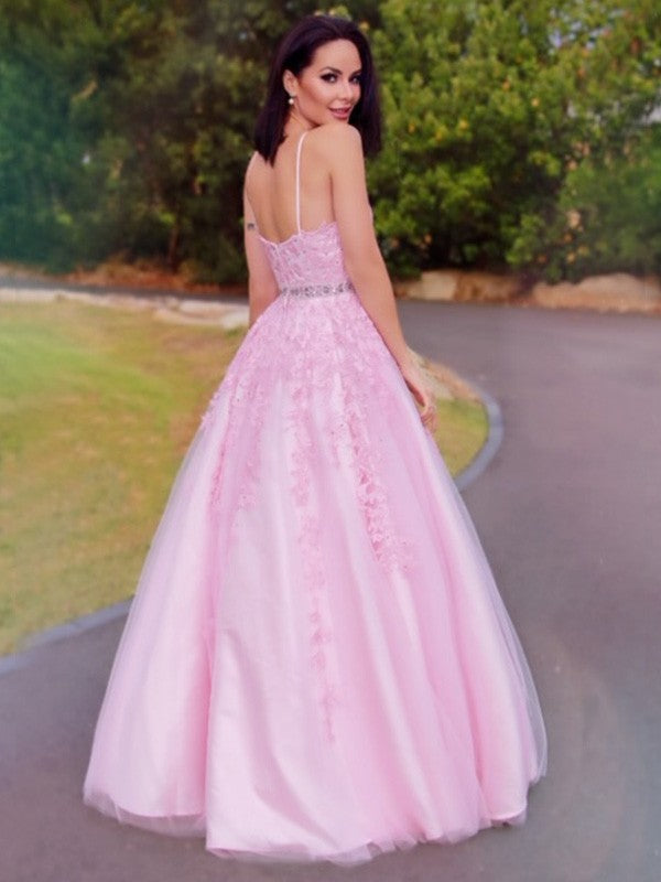 Robes de bal longues au sol sans manches à col licou avec application en tulle élégante et en ligne A