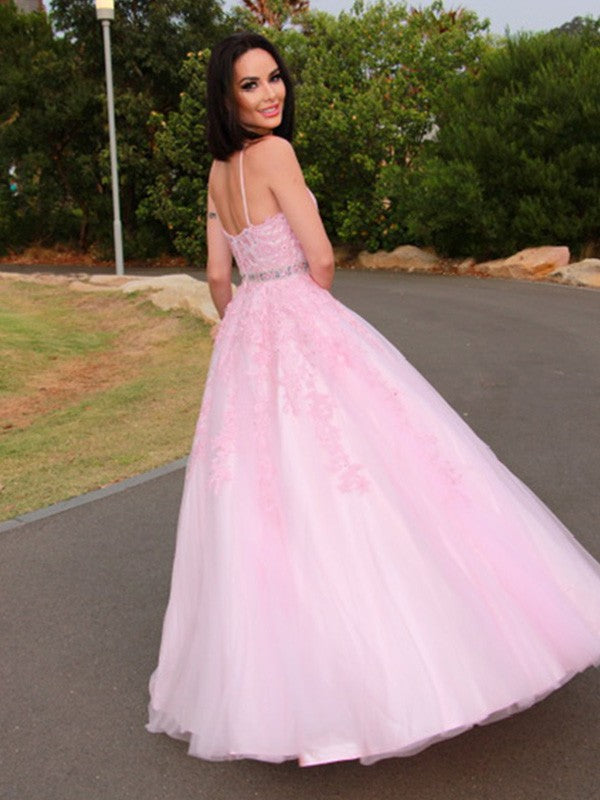 Robes de bal longues au sol sans manches à col licou avec application en tulle élégante et en ligne A
