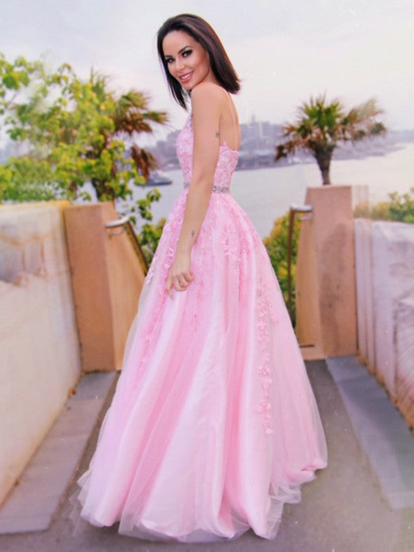 Robes de bal longues au sol sans manches à col licou avec application en tulle élégante et en ligne A
