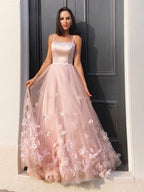 Robes de bal longues au sol sans manches à bretelles fleuries faites main en tulle élégantes et en ligne A