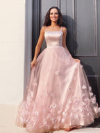 Robes de bal longues au sol sans manches à bretelles fleuries faites main en tulle élégantes et en ligne A