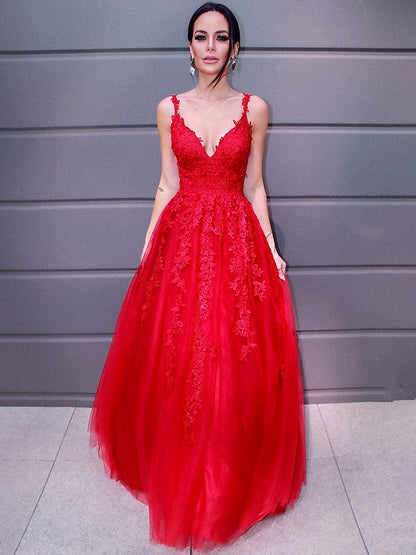 A-Line/Elegant Tulle V-neck Floor-Length Applique Sleeveless Prom Dresses