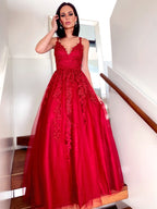 Robes de bal longues au sol en tulle élégant, sans manches, à encolure en V, avec applications, coupe en A
