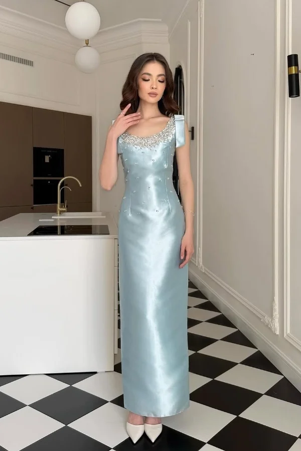 Long Sleeveless Prom Dress With Appliques Beading And Custom Colors