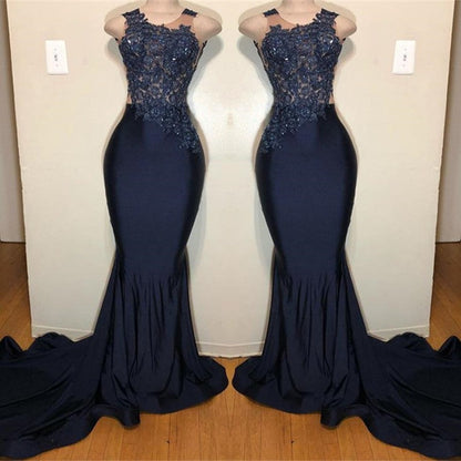 Vestido de fiesta de sirena sin mangas con hombros descubiertos y apliques intrincados