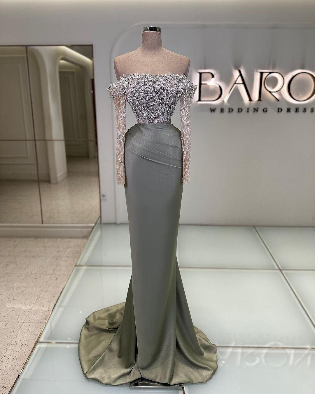 Off The Shoulder Long Sleeve Mermaid Prom Dress With Beading