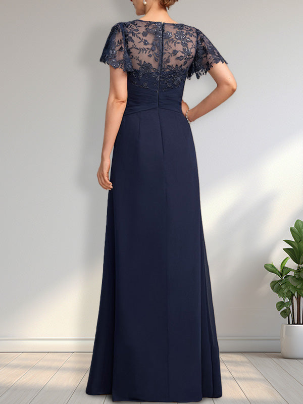 Abito da madre della sposa in pizzo e chiffon con gonna lunga a terra, linea a trapezio asimmetrica, effetto illusione, con balze a cascata e paillettes