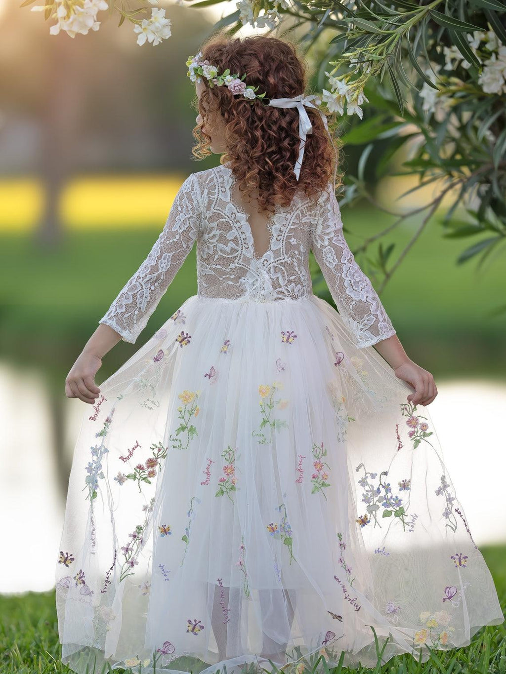 Floral Tulle Lace A Line Flower Girl Dress With Scoop Neck For Little Girls