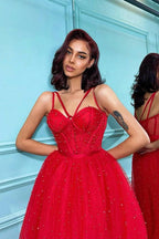 Robe de bal courte rouge en tulle, dos nu, ligne A, décolleté cœur