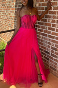 Abysmal | Robe de bal sans bretelles en ligne A, perles, taille empire, sans manches, avec fente
