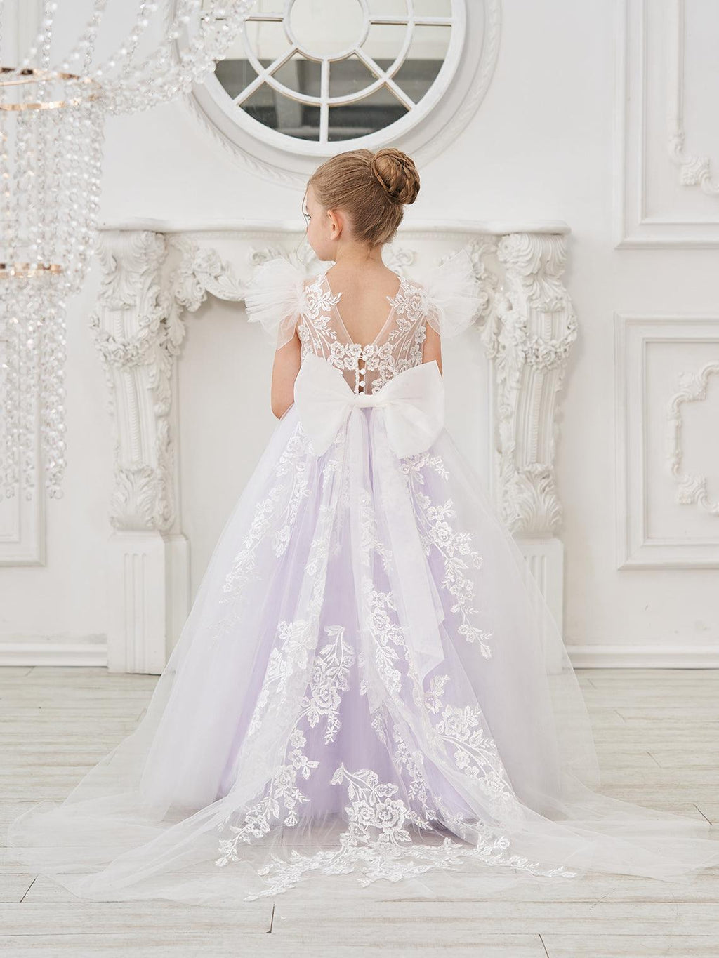 Detachable Lace Tulle Flower Girl Dress With Bow And Sweep Train