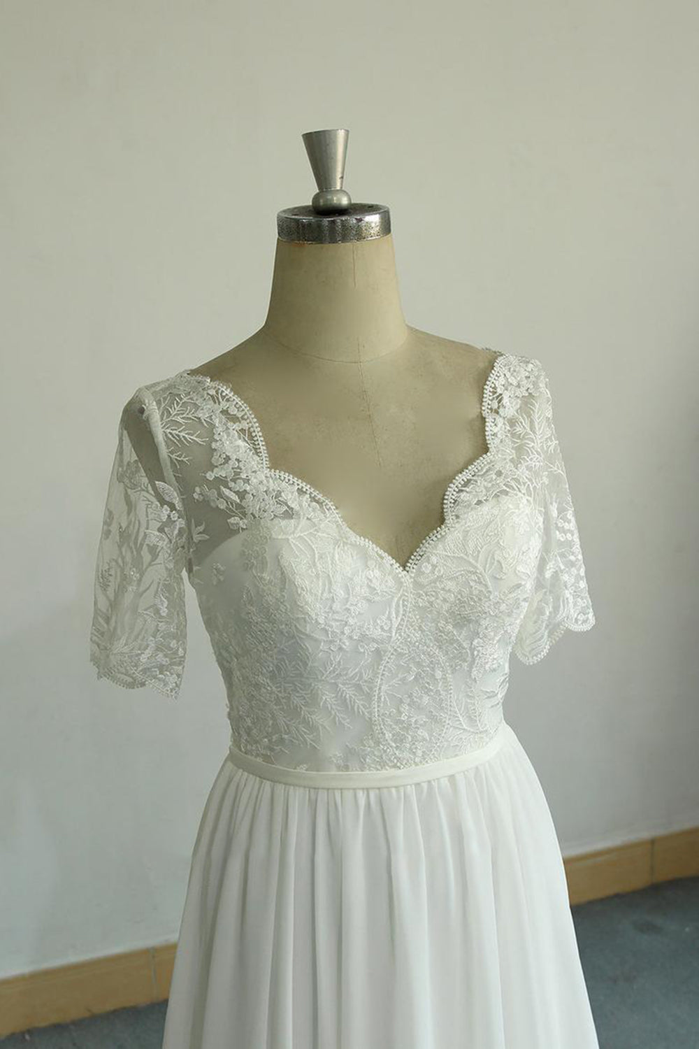 Chiffon V Neck Half Sleeve Wedding Dress White Lace A Line Train