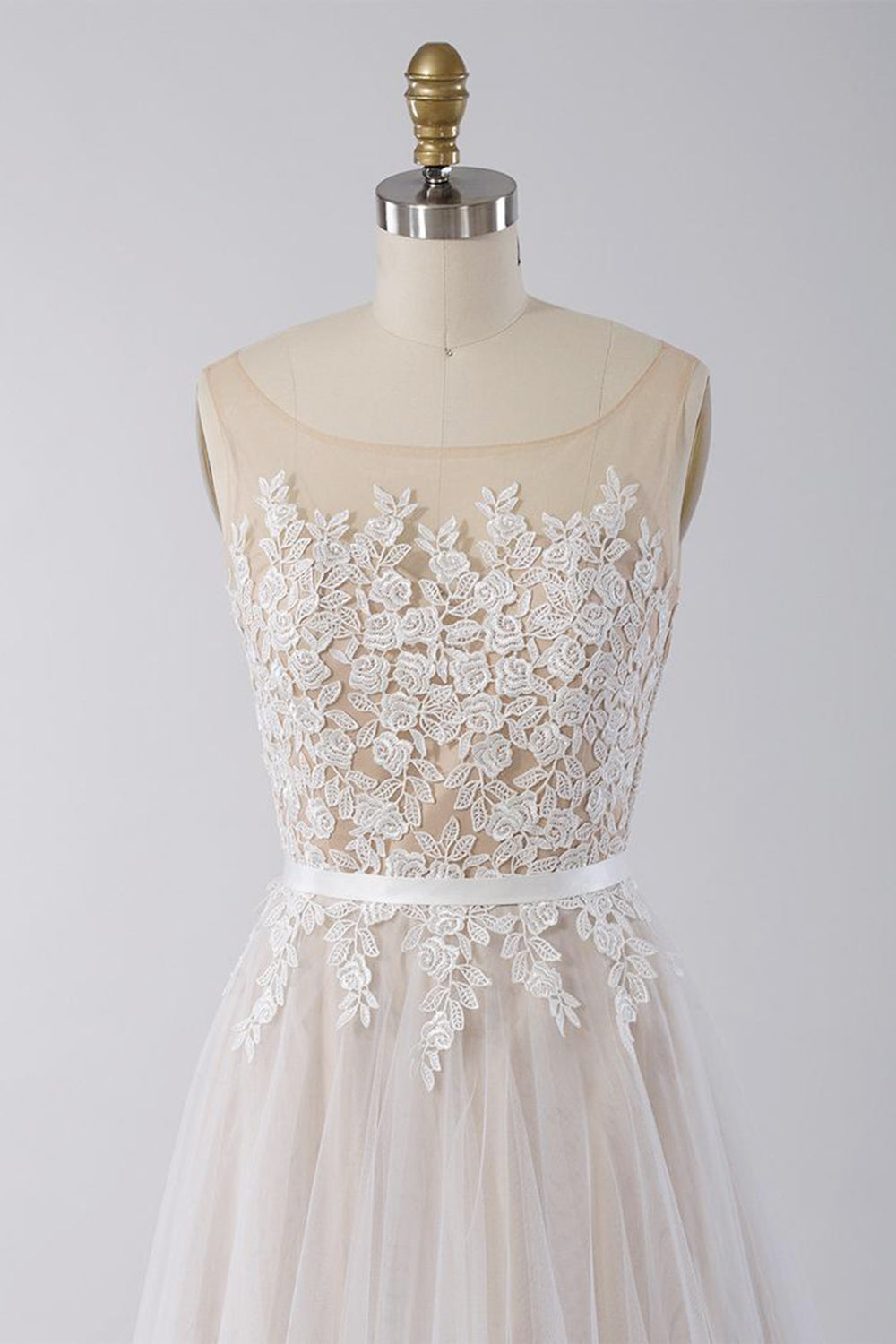 Sleeveless Jewel Appliques Wedding Dress Tulle A-Line Bridal Gown On Sale