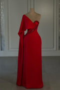 Abito da sera rosso stupendo in chiffon con colonna, monospalla e manica a mantellina con strass
