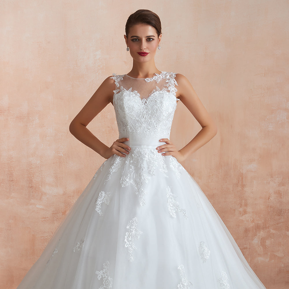 Abito da sposa lungo a linea ad A con applicazioni in pizzo e tulle meraviglioso