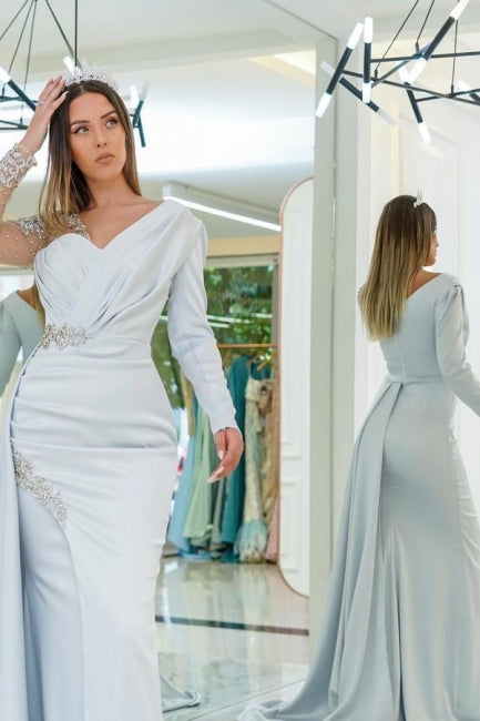 Abito da sera sirena lungo argento con pizzo e perline e maniche lunghe meraviglioso