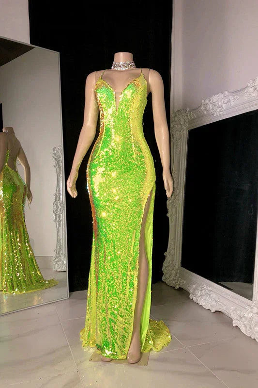 Robe de bal sirène fendue à l'avant avec bretelles fines et col en V spectaculaire