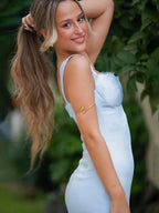 Angie | Robe de bal longue en satin bleu à bretelles plissées, coupe sirène, sans manches, avec fente