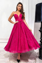 Abito da sera fucsia attraente a linea ad A con scollo a cuore senza spalline e paillettes