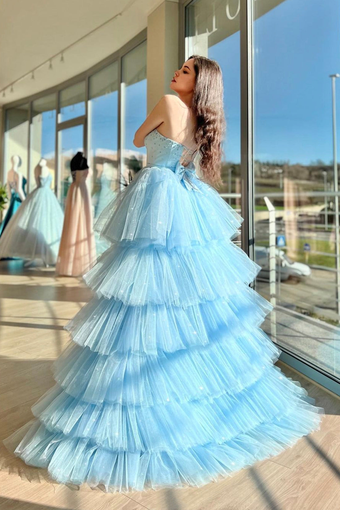 Roycebridal Aleena | Vestido comprido azul com decote coração em tule para baile, lindo vestido de festa em corte evasê com bainha alta e baixa