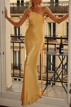 Elegante formelle, einfarbige, rückenfreie Abendkleider mit schrägem Kragen 